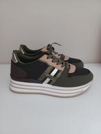 Sneakers 37, Ophalen of Verzenden, Zo goed als nieuw, Sneakers
