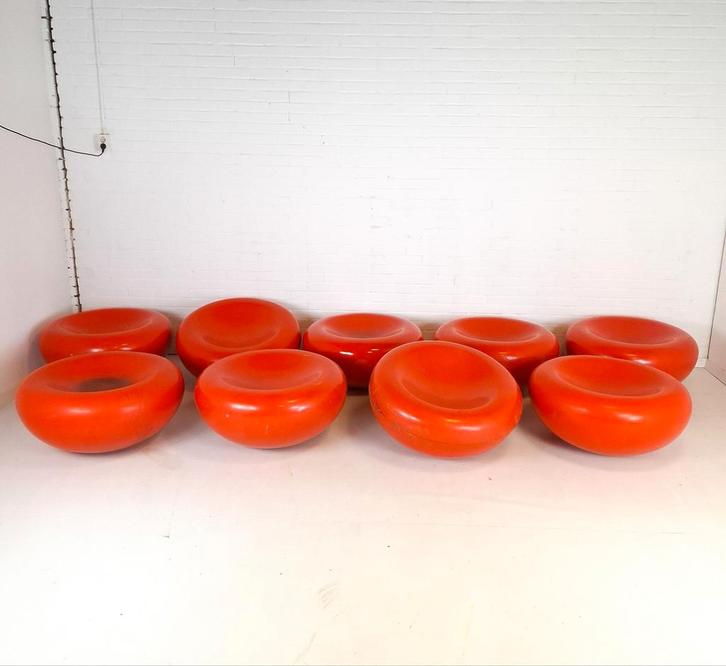 9x hocker van Installatie "Globules" van Brigitta Weimer, Antiek en Kunst, Antiek | Meubels | Stoelen en Sofa's, Ophalen
