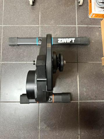 Zwift hub one beschikbaar voor biedingen