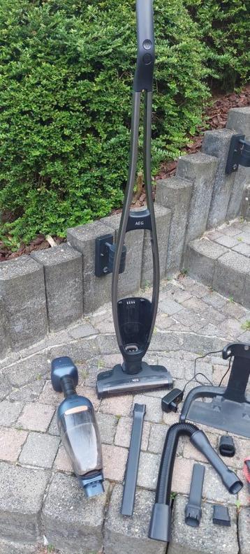 aspirateur AEG - QX9 beschikbaar voor biedingen