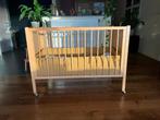 babybedje in hout, Enlèvement, Utilisé, Moins de 140 cm, Moins de 70 cm
