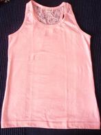 X151. T-shirt pour fillette de 5-6 ans. Taille 110-116, Enfants & Bébés, Vêtements enfant | Taille 110, Enlèvement ou Envoi, Utilisé