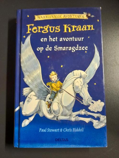 P. Steward - Fergus Kraan en het avontuur op de Smaragdzee, Livres, Livres pour enfants | Jeunesse | 10 à 12 ans, Comme neuf, Enlèvement ou Envoi