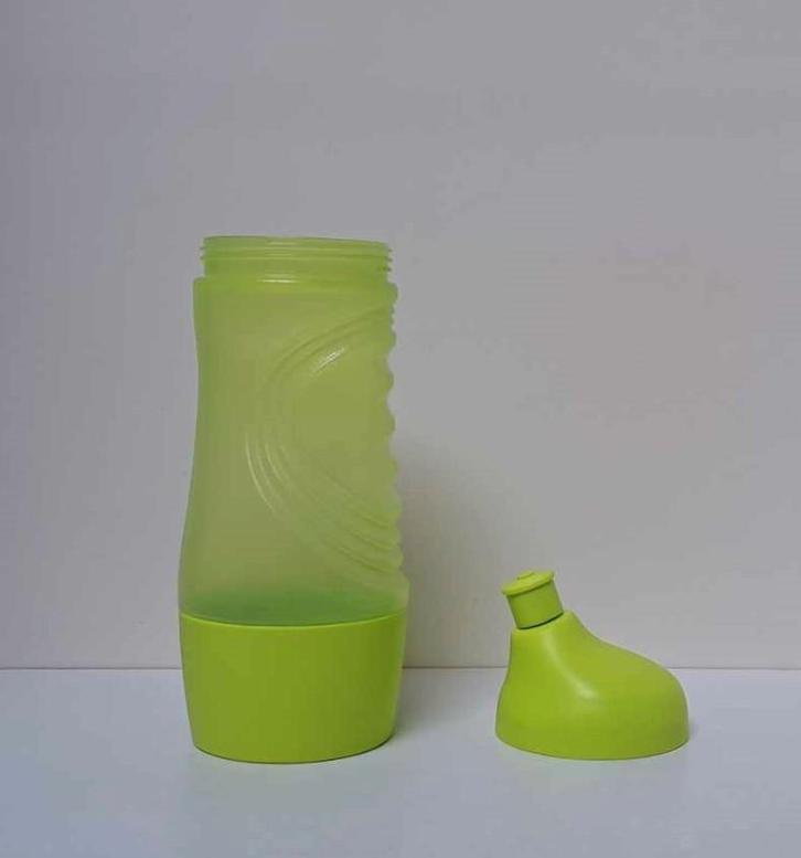 Tupperware™ « Bouteille - Gourde Sport » vert, Maison & Meubles, Cuisine| Tupperware, Neuf, Bol ou Canette, Vert, Envoi