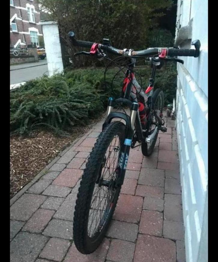 VTT Specialized Stumpjumper Carbone- Full Susp., Fietsen en Brommers, Fietsen | Mountainbikes en ATB, Zo goed als nieuw, Ophalen