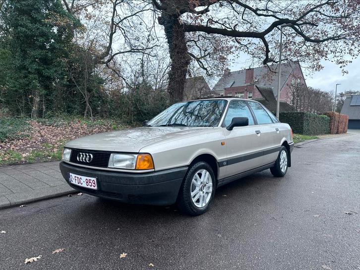 Audi 80 B3 1.8S 1987, Autos, Audi, Particulier, Android Auto, Apple Carplay, Bluetooth, Jantes en alliage léger, Peinture métallisée