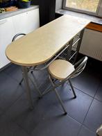 Keukentafel met krukken, Ophalen, Gebruikt, Tot twee personen