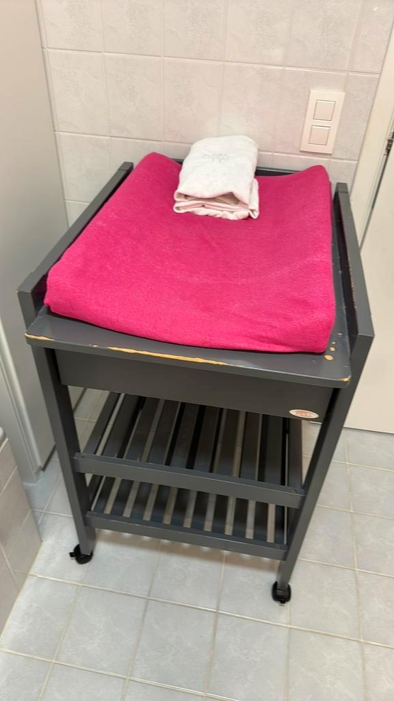 Verzorgingstafel Troll, Tuin en Terras, Buitenkeukens, Gebruikt, Ophalen