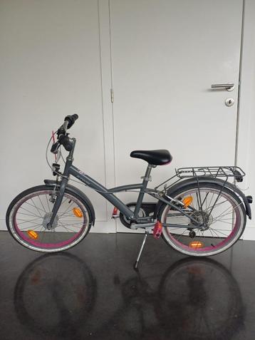 meisjesfiets BTwin grijs/rose wielmaat 20" beschikbaar voor biedingen