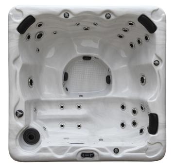Jacuzzi / Spa Serenza ! Super zuinig nu voor 5.395,-! Acties beschikbaar voor biedingen