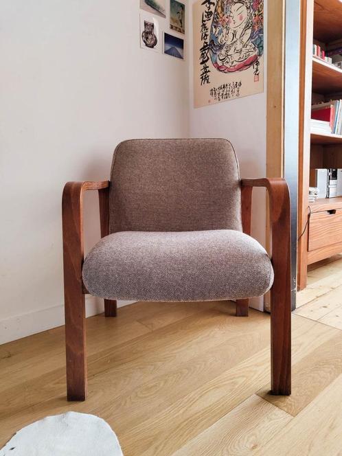 Mid-Century Modern Stoel, Huis en Inrichting, Stoelen, Zo goed als nieuw, Twee, Hout, Stof, Grijs, Ophalen