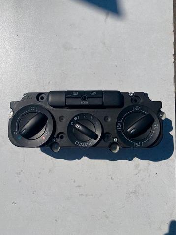 Volkswagen Caddy III 1K0820047DP Kachelbedieningspaneel beschikbaar voor biedingen