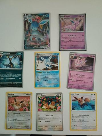 Lot Eevee en Eevolutions - Pokémon beschikbaar voor biedingen
