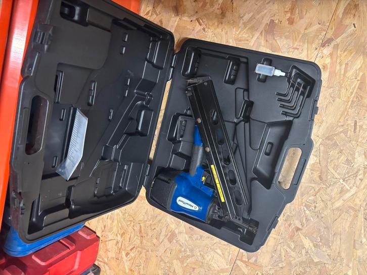 Nieuw nagelpistool Hewitool-Carat 809,78€-> 375€, Doe-het-zelf en Bouw, Gereedschap | Handgereedschap, Zo goed als nieuw, Ophalen