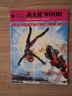 Julie Wood 4: Julie krijgt het niet voor niets, Eén stripboek, Ophalen of Verzenden, Zo goed als nieuw