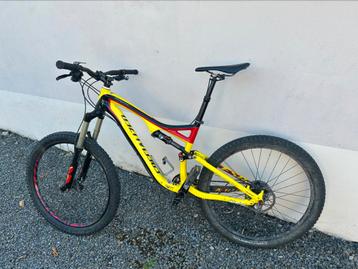 Vélo vtt specialized beschikbaar voor biedingen