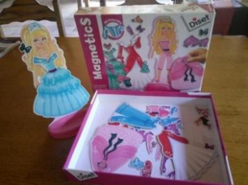 jeu magnets Mannequin à habiller 5€ beschikbaar voor biedingen