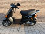 Piaggio zip type 3, Fietsen en Brommers, Scooters | Piaggio, Ophalen, Zo goed als nieuw, Zip