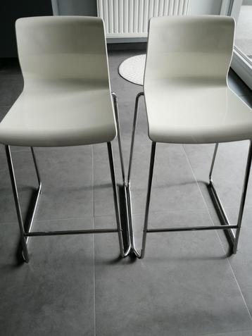 IKEA barkruk beschikbaar voor biedingen