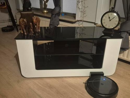 Meuble TV en verre (blanc et noir), Maison & Meubles, Armoires | Mobilier de télévision, Utilisé, Verre, Enlèvement