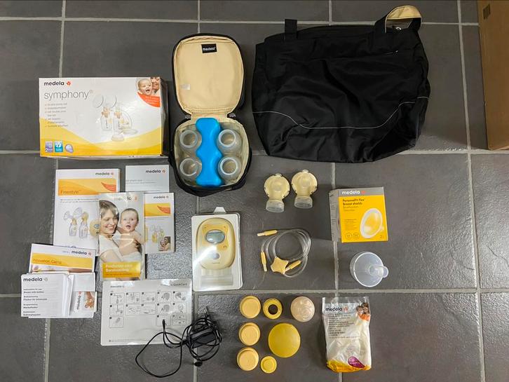 Medela Freestyle dubbele borstkolf set met accessoires, Kinderen en Baby's, Babyvoeding en Toebehoren, Borstkolf, Ophalen