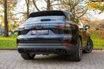 Porsche Cayenne E-Hybrid - Pano - Bose - Sport Chrono - 360, Automaat, Cayenne, 2995 cc, Zwart