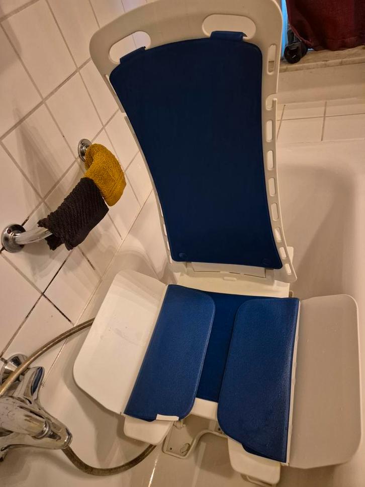 Élévateur pour bain, Maison & Meubles, Salle de bain | Linge de bain & Accessoires, Enlèvement
