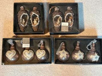 Kerstballen beschikbaar voor biedingen