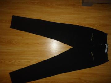 zwarte broek VERO MODA maat XS beschikbaar voor biedingen