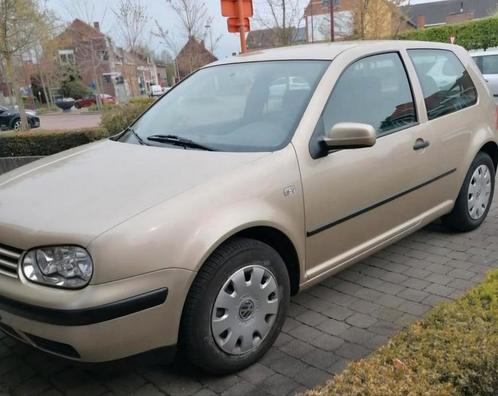 VOLKSWAGEN Golf 4 - Gekeurd voor verkoop., Auto's, Volkswagen, Bedrijf, Golf, ABS, Airbags, Metaalkleur, Radio, Benzine, Euro 4