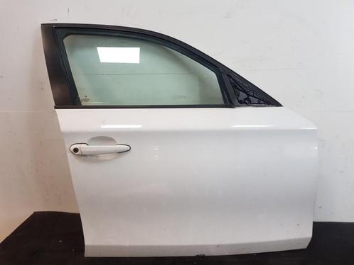 PORTIER RECHTS VOOR BMW 1 serie (E81) (01-2006/09-2012), Auto-onderdelen, Carrosserie, Deur, BMW, Voor, Rechts, Gebruikt