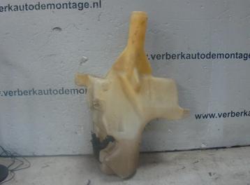RUITENSPROEIERRESERVOIR Saab 9-5 (YS3E) (01-1997/12-2009) beschikbaar voor biedingen
