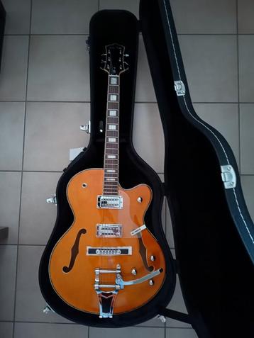 Harley Benton Jazz gitaar +koffer+versterker, Enlèvement, Comme neuf