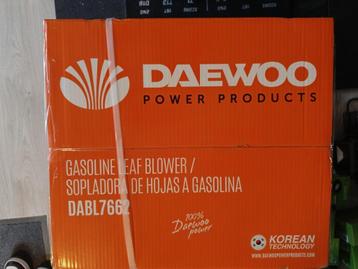 Nieuwe bladblazer beschikbaar voor biedingen