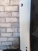 Xbox s a vendre, Games en Spelcomputers, Spelcomputers | Xbox | Accessoires, Ophalen, Zo goed als nieuw, Xbox Series S