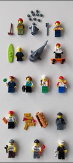 Lego 13 nieuwe minifiguren met accessoires + haai (Nieuw!!!), Kinderen en Baby's, Speelgoed | Duplo en Lego, Ophalen of Verzenden