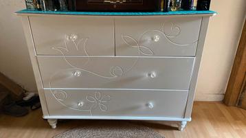 Ladekast - witte kledingkast met 4 laden beschikbaar voor biedingen