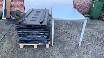 Ahrand tafels verstelbaar met volkern blad – 25 stuks beschikbaar voor biedingen