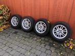 Volvo alu velgenset Acrux 15" met winterbanden, Auto-onderdelen, Banden en Velgen, Ophalen, Gebruikt, 15 inch, Banden en Velgen