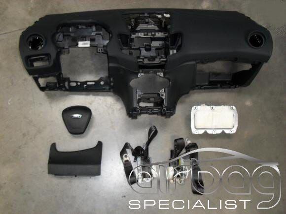 FORD FIESTA 2013-2017 airbag set dashboard knie airbag etc, Auto-onderdelen, Dashboard en Schakelaars, Ford, Gebruikt, Ophalen of Verzenden