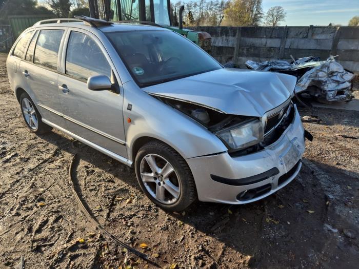 Portier 4Deurs rechts-achter van een Skoda Fabia (9102), Auto-onderdelen, Carrosserie, Deur, Skoda, Gebruikt, 3 maanden garantie