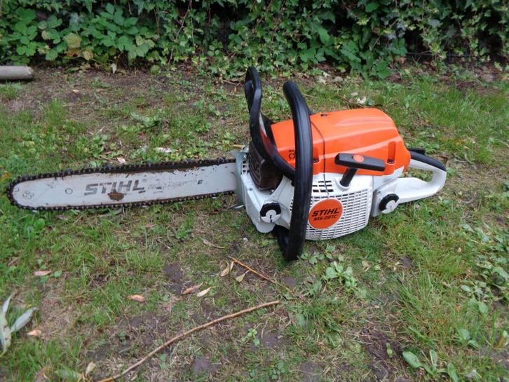 Stihl MS 261 C-M kettingzaag 40 CM, Tuin en Terras, Hand-tuingereedschap, Zo goed als nieuw, Ophalen