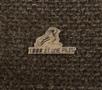 PIN - 1000 ET UNE PILES - BATTERIE - BATTERIJ, Envoi, Utilisé, Marque, Insigne ou Pin's