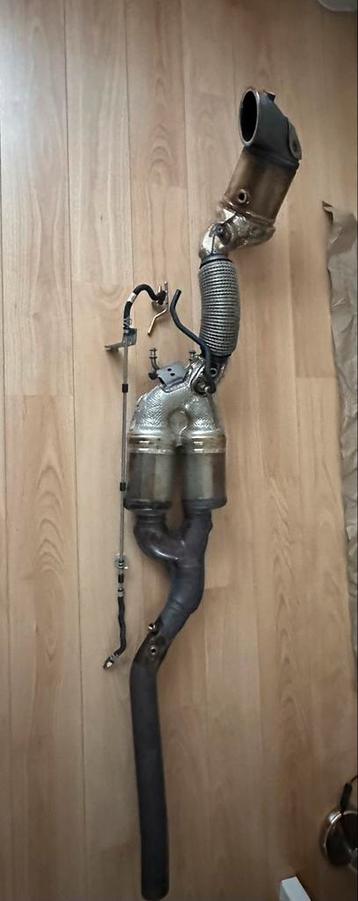 Audi S3 8Y originele downpipe katalysator  beschikbaar voor biedingen
