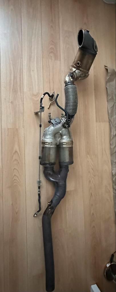 Audi S3 8Y originele downpipe katalysator, Auto-onderdelen, Uitlaatsystemen, Audi, Gebruikt, Ophalen