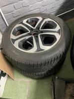 Winterbanden Honda hrv, Auto-onderdelen, Banden en Velgen, Ophalen, 215 mm, Banden en Velgen, 17 inch