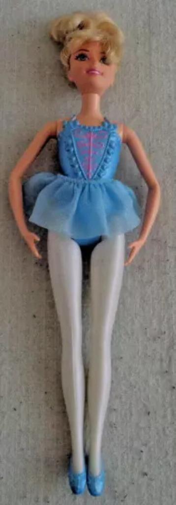 Disney Assepoester Ballerina Princess Cinderella Pop Mattel, Verzamelen, Poppen, Zo goed als nieuw, Pop, Verzenden