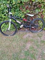 BMX-racefiets + kledij & helm, Fietsen en Brommers, Ophalen, Gebruikt, ABD, Handrem