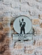 Een pin over James Bond film kleur wit en zwart, Collections, Broches, Pins & Badges, Enlèvement
