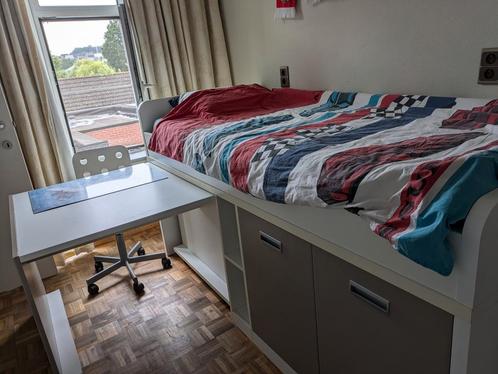 Halfhoogslaper met lade kast onder bed , bureau en ladder, Kinderen en Baby's, Kinderkamer | Stapelbedden en Hoogslapers, Halfhoogslaper